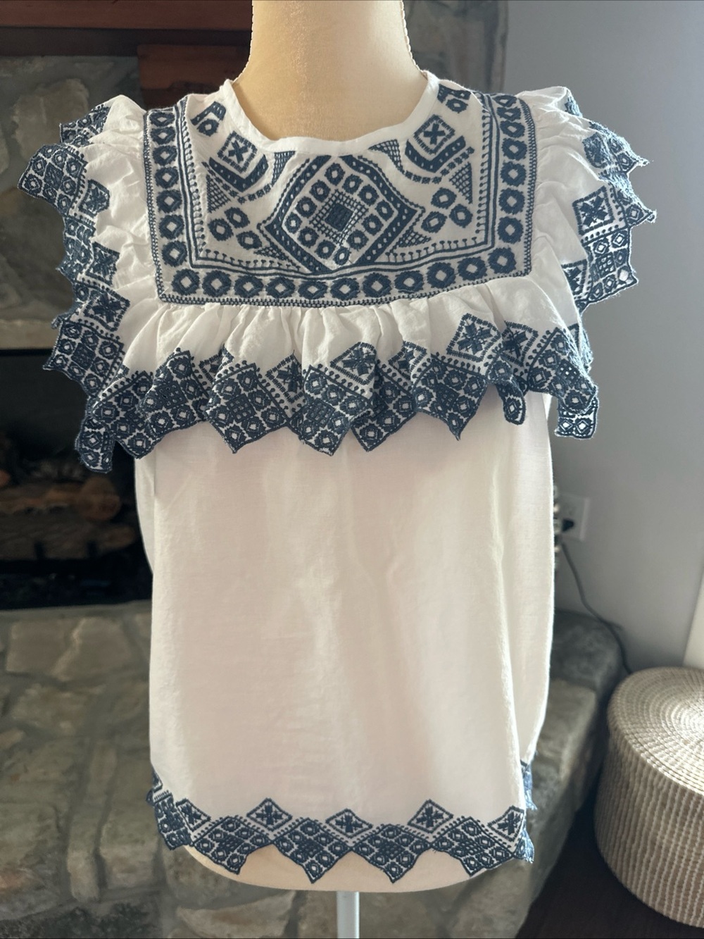 NWT Jennifer & Grace White With Navy Embroidery & Ruffle Detail Boho Small - Picture 2 of 4